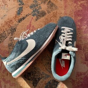 Nike Cortez Green and Cream Sneakers